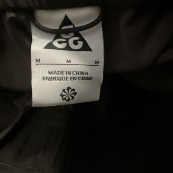Nike ACG Smith Summit Cargo Pants Convert into Shorts Velvet Brown SAMPLE - Picture 2 of 9
